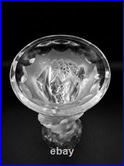 Vase Art Déco Lalique modèle Bacchantes. Verre Crystal Sculpté Signé René Laliqu