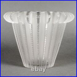 Vase Art Deco Moderniste Royat Verre Blanc René Lalique R. Lalique Glass