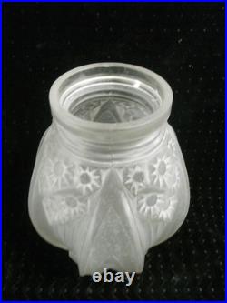 Vase Art Déco Verre Moulé Pressé Muller Frères