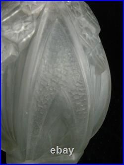 Vase Art Déco Verre Moulé Pressé Muller Frères