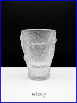 Vase Art Déco Verrerie Ancienne Sculpté En Verre Transparent Motif Floral