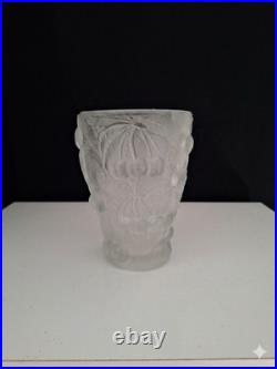 Vase Art Déco Verrerie Ancienne Sculpté En Verre Transparent Motif Floral