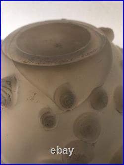 Vase Art Deco en verre opalescent de René Lalique