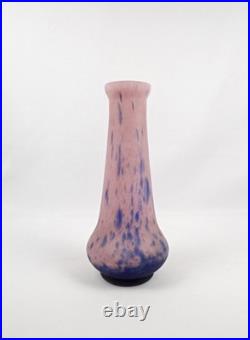 Vase Art Déco signé Val Verrerie d'Art Lorrain par Daum effet marmoréen de 1930