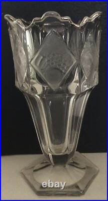 Vase Cristal Hexagonal 6 Décors En Losange Fleurs & Fruits Opalescents Art Déco