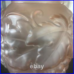 Vase En Verre Moulé Années 1930