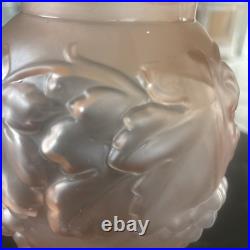 Vase En Verre Moulé Années 1930