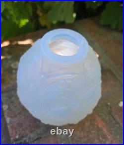 Vase VERLYS papillon verre opalescent Art Déco Nouveau Sabino Lalique Daum XXE