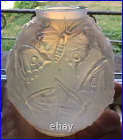 Vase VERLYS papillon verre opalescent Art Déco Nouveau Sabino Lalique Daum XXE