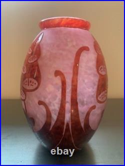 Vase art déco Le Verre Français modèle digitales