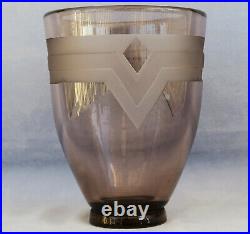 Vase d'Epoque ART-DECO Verre Dégagé Acide Motifs Géométriques ca 1920/30
