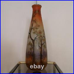 Vase piriforme allongé en verre émaillé verrerie de leune (1861-1930) art deco