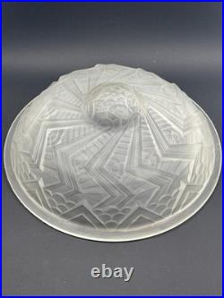 Vasque pour Lustre Abat-jour en Verre Moulé Art Déco Schneider