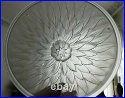 Vasque pour lustre art déco décor fleur attribué à Verdun Era Lalique Muller