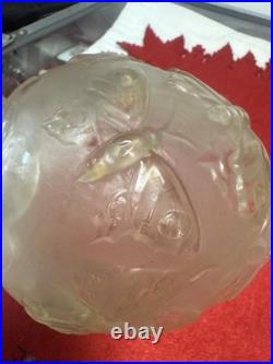 Verlys Vase Boule Art Deco A Decor De Papillons