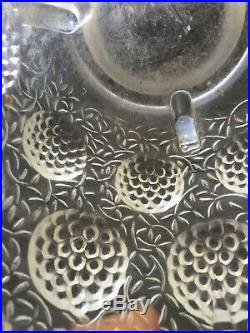 Verlys, vase en verre Art deco modèle les cabochons